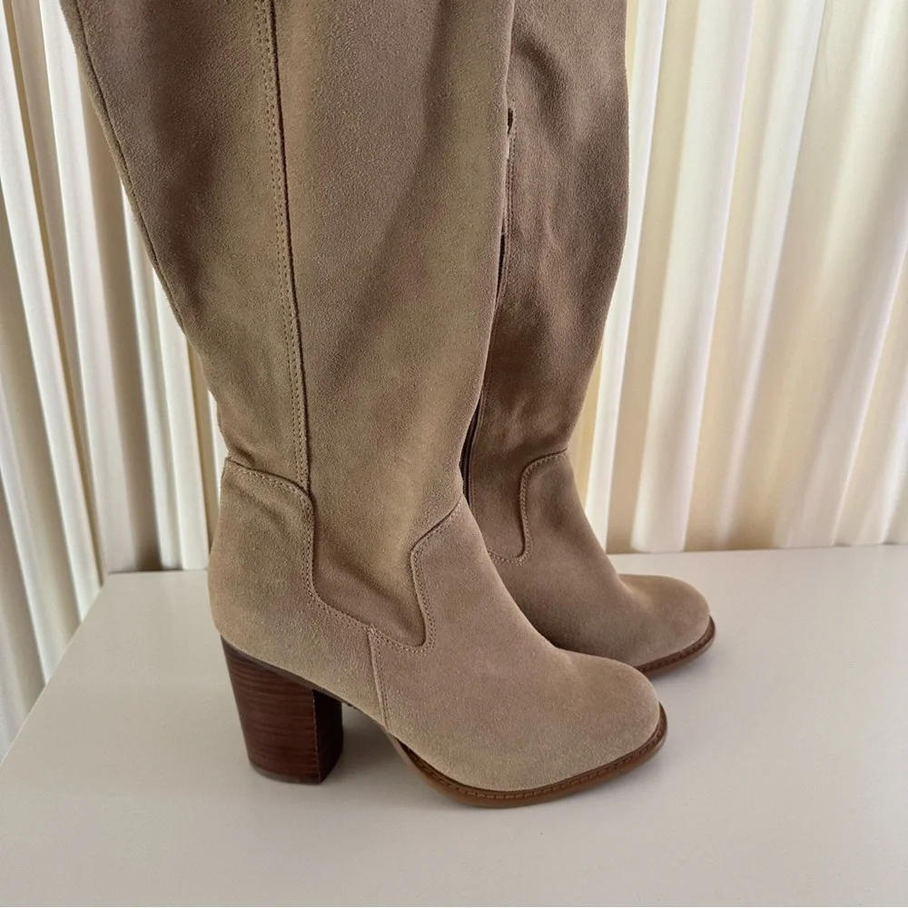 Kelsi‎ Dagger Logan Fawn Over The Knee Tan Light Brown Suede Boots Size 9.5